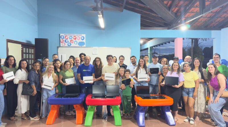 Centro do Autismo de Cacoal recebe equipamentos tecnológicos com apoio de Cirone