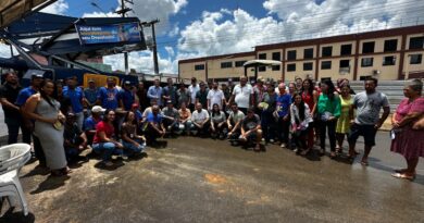 Buritis recebe R$ 1,2 milhão em implementos agrícolas e primeira recolhedora de café - implementos agrícolas em Buritis