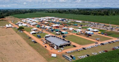 Agrocom impulsiona agronegócio e desenvolvimento econômico em Cerejeiras, destaca Ezequiel Neiva - Agrocom Cerejeiras