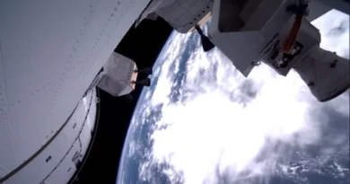 Missão Artemis 2 entra na influência gravitacional da Lua rumo à órbita lunar histórica