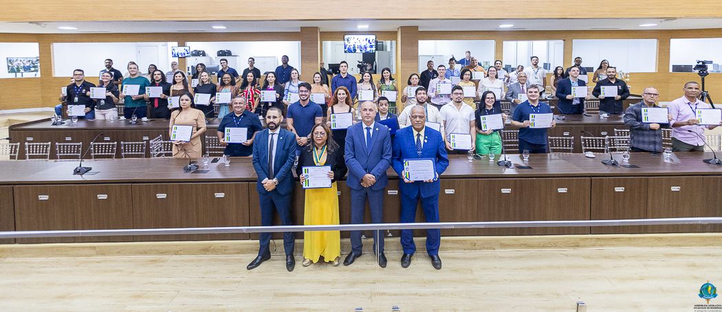 Controladoria-Geral de Rondônia é homenageada em sessão solene na Assembleia Legislativa