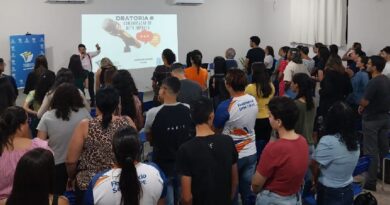 Curso de Oratória em Buritis promove qualificação profissional com apoio da Assembleia Legislativa de Rondônia