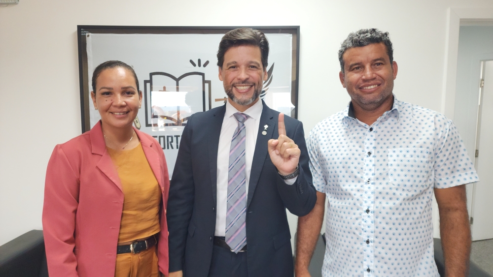 Delegado Camargo e vereadora Peu do Carmo discutem investimentos para Rio Crespo - investimentos em Rio Crespo