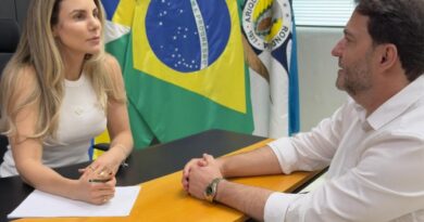 Deputado Alex Redano assegura ônibus semileito de R$ 2,6 milhões para transporte sanitário em Ariquemes - ônibus semileito Ariquemes