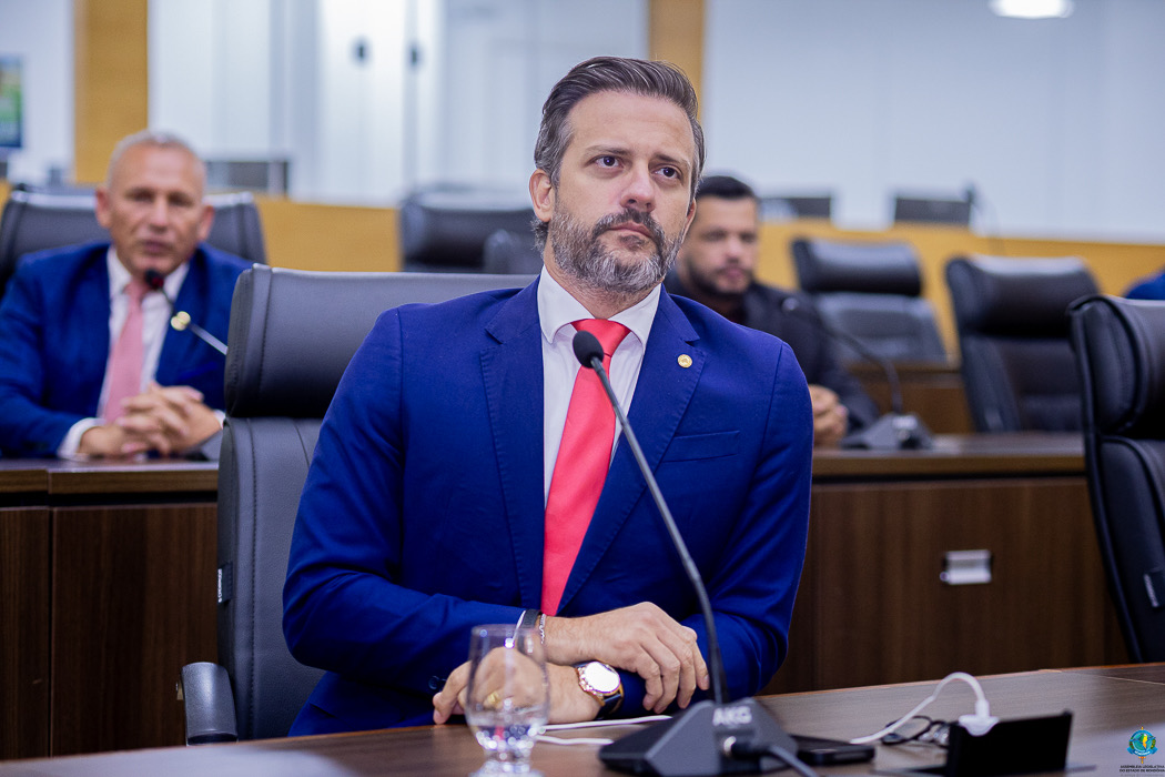 Deputado Delegado Lucas solicita vistoria técnica em quadra poliesportiva da Escola João Paulo II em Rondônia - vistoria técnica quadra poliesportiva
