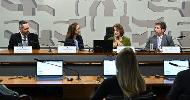 Desalinhamento dentário supera cáries em crianças, alerta campanha Julho Laranja - desalinhamento dentário em crianças