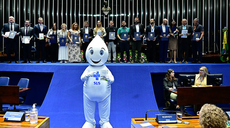 Dia Mundial da Saúde destaca o SUS e lança Vade Mecum da Saúde 2026 para gestores públicos
