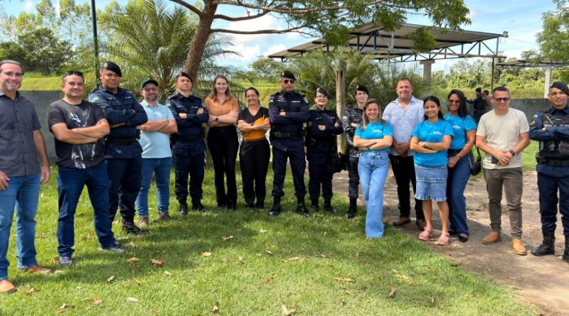 Entrega de armamentos reforça segurança pública na BR-429 com apoio da deputada Gislaine Lebrinha - entrega de armamentos BR-429