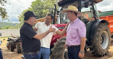 Produtores de Campo Novo recebem implementos agrícolas com emenda de R$ 450 mil do deputado Pedro Fernandes - implementos agrícolas em Campo Novo