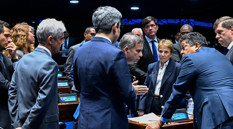 Senado aprova mudanças no seguro-defeso e projeto volta à Câmara para nova análise