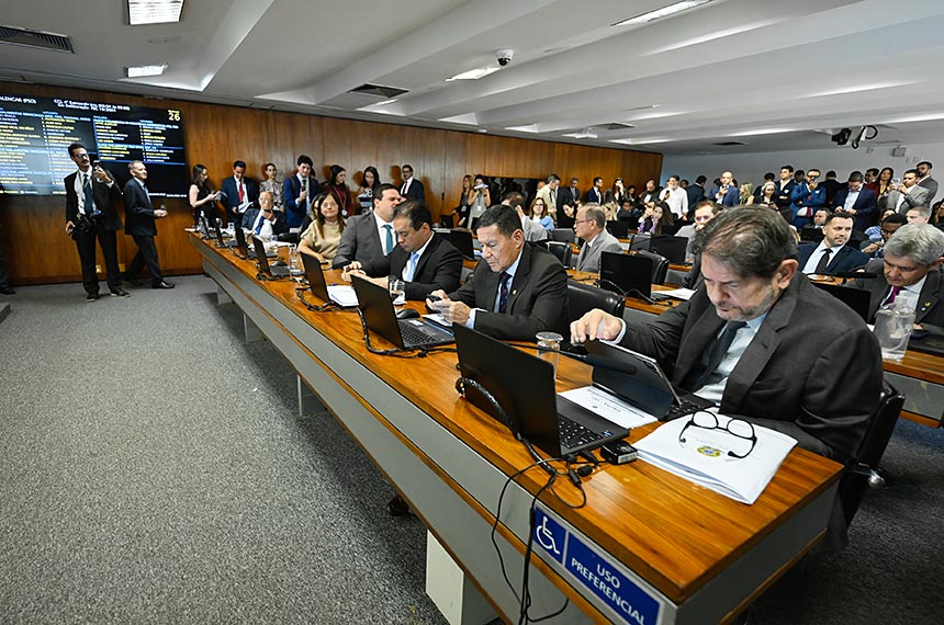 Senado define educação e segurança como prioridades para avaliação de políticas públicas em 2026 - avaliação de políticas públicas 2026