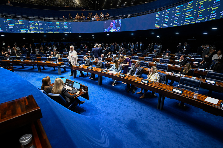Senado realizará sessão especial para celebrar os 70 anos do Conselho Federal de Química