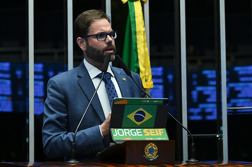 Senador Jorge Seif pede sessão do Congresso para discutir veto à dosimetria das penas do 8 de janeiro