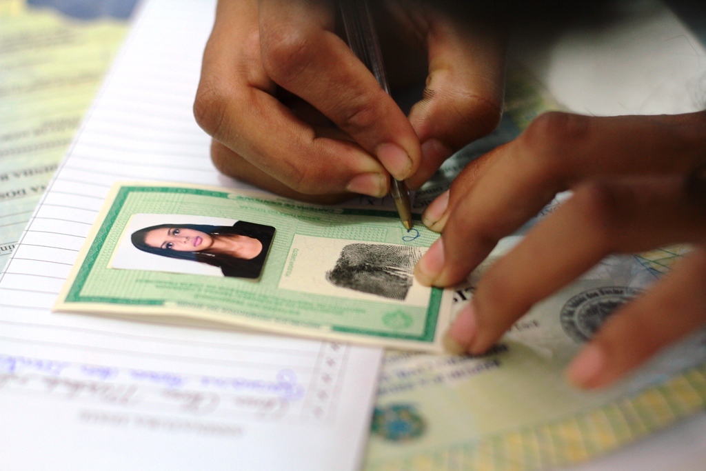 Mercado paralelo cobra por agendamento gratuito da Carteira de Identidade em Rondônia - agendamento Carteira de Identidade Rondônia