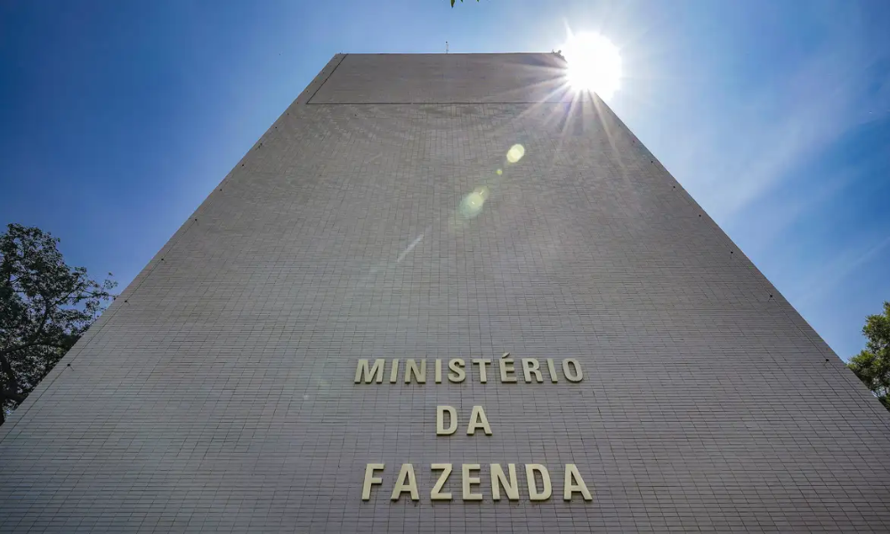 Novo Desenrola oferece até 65% de desconto para renegociação de dívidas das famílias brasileiras