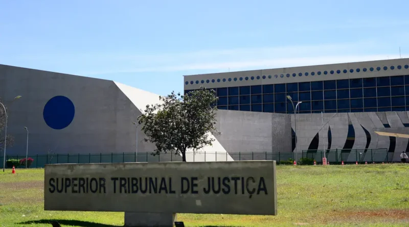 STJ investiga uso de prompts de IA para fraudes em processos eletrônicos - fraude com prompts de inteligência artificial